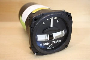 Beech King Air Turn & Bank Indicator 100-384078-1 - Bild 1 von 7