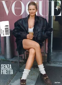 VOGUE ITALIA MAGAZINE #878 | NOVEMBER 2023 - Picture 1 of 1