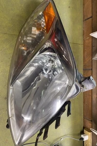 04 Toyota Prius Front Headlight Lamp Assembly Left Driver - Bild 1 von 8