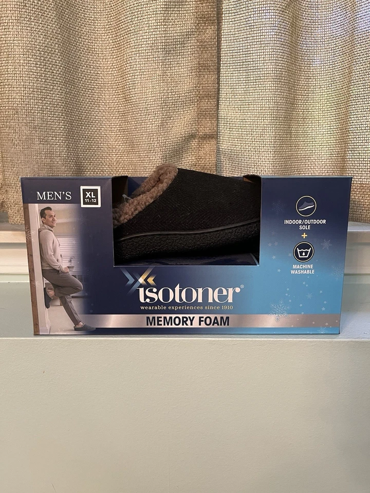 Isotoner 男式室内/室外记忆泡沫拖鞋 XL — 第 1/1 张图片