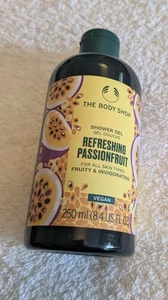 The Body Shop Shower Gel Refreshing Passionfruit - 250ml - Picture 1 of 1
