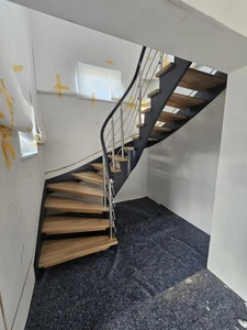 treppen treppe holztreppen buche eiche mit aufnass aus Polen in jeser PLZ F30 - Bild 1 von 3