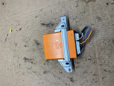 Módulo informático puerta red multiplex Toyota FJ Cruiser 2007-2014 R8590 DG Foto 1 de 4