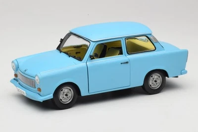 4290 Trabant 601 Blue Sun Star 1:18 - Immagine 1 di 4