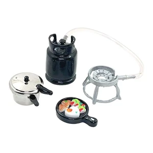 3 Stück 1:6 1:12 Puppenhaus Kochgeschirr Rührpfanne mit Lebensmittel Kochutensilien - Bild 1 von 6