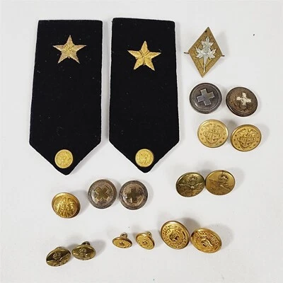 18 Vintage Metal Uniform Buttons Seattle Police, RCAF, GAR, Army - Image 1 of 4