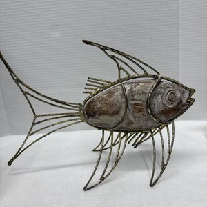 Fisch Skulptur Küstendekor 15" x 11,5" hoch Distress Holz mit goldfarbenen Flossen - Bild 1 von 7