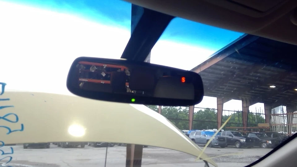 Espejo retrovisor con atenuación automática compatible con 13-15 17-23 TITAN 5104263 Foto 1 de 1