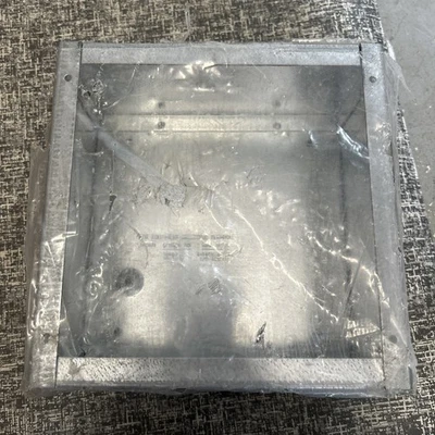 "Caja de conexiones eléctricas B-Line 312J SC 8"" x 8"" x 4"" interior" Foto 1 de 2