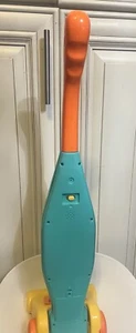 Toy Vacuum Cleaner for Kids, Electric Kids Play Vacuum with Lights, Realistic So - Picture 1 of 4