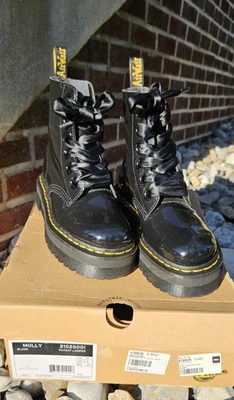 Dr Martens Women's Molly Platform Combat Boots Ribbon Laces Black Patent Size 6 - Image 1 of 4