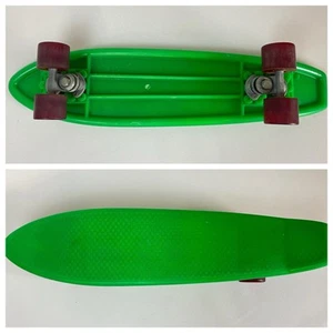 Nice VTG  Unbranded Plastic Penny Board Green Red Wheels Metal Trucks Skateboard - Picture 1 of 19