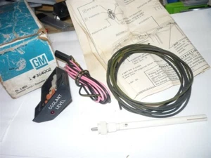 1971 72 73 74 Chevrolet Vega coolant level sensor kit nos 364002 - Picture 1 of 2