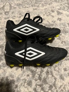 Youth Size 3 Soccer Cleats - Picture 1 of 1