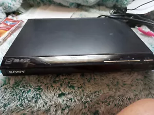 Sony DVP-SR510H DVD Player HDMI Input 1080p Upscaling Tested Works No Remote - Picture 1 of 2