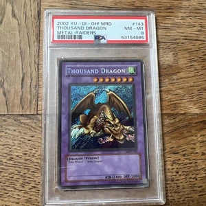 Mrd-143 Thousand Dragon 2002 Metal Raiders PSA 8 NM Mint - Bild 1 von 3