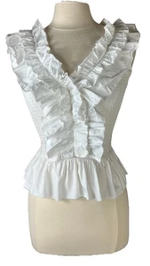 Love the Label (Gr. S) weißes gesmoktes Top Rüschen Landhaus Schößchen Anthropologie - Bild 1 von 14