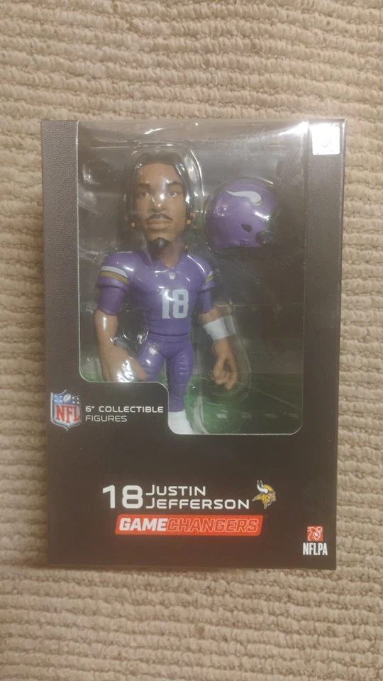 NFL JUSTIN JEFFERSON CHASE RARE REGULAR GAME CHANGER 6” VIKINGS-(2)