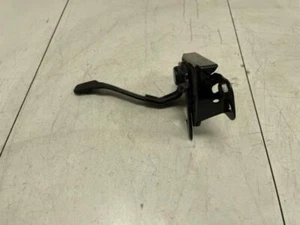 HYUNDAI ELANTRA SE GLS 2016 HOOD BONNET LOCK LATCH FACTORY - Picture 1 of 8
