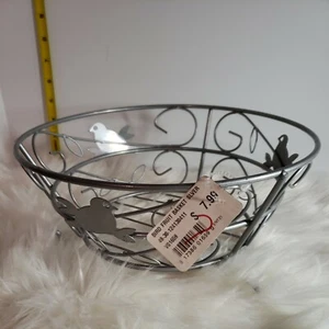 Cesta de frutas redonda de metal para pájaros plateada 10" NUEVA - Imagen 1 de 5