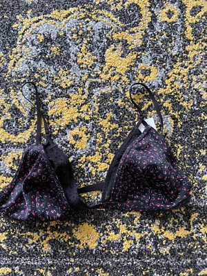 Kiki de Montparnasse Mezcla Seda Negra $250 Talla L Barney’s Foto 1 de 4