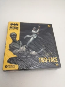 Two-Face Batman Miniature Game Knight Models 05921 Brand New & Sealed - Picture 1 of 2