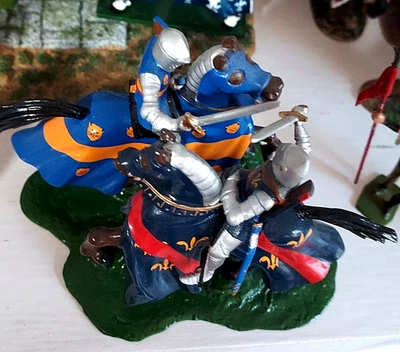 BRITAINS' KNIGHTS OF AGINCOURT EARL OF SUFFOLK & DUC de BOURBON  MINT IN BOX - Image 1 of 4