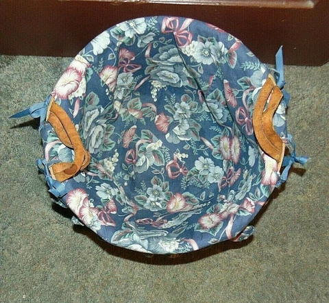 Longaberger Basket with Cottage Garden Liner and Protector Sewing Knitting Cover