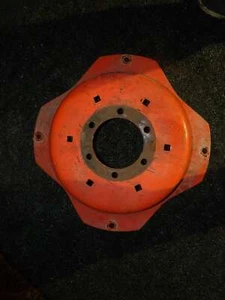 2010 Kubota L3400DT/HST Rear Wheel Disk 24 Inch 35080-27660 - Foto 1 di 2