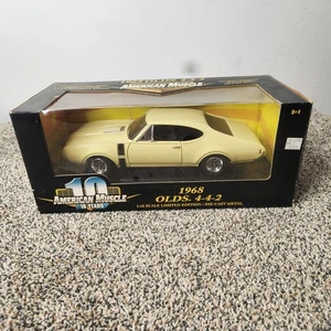 2001 ERTL American Muscle 1968 OLDs 442, 1:18 Scale - Picture 1 of 8