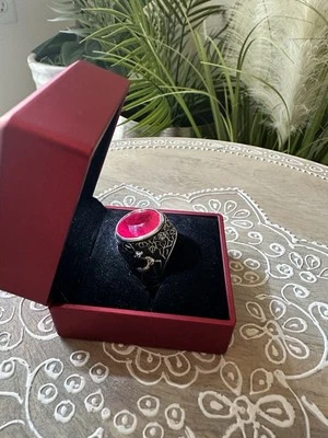 Estate Cabachon Ruby Halo Ring - Size 7 - 925 Sterling - Image 1 of 4