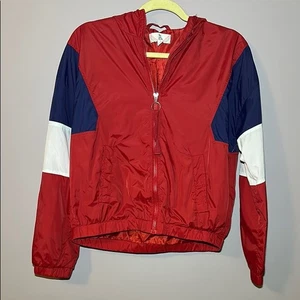 Chaqueta cortavientos estilo vintage rosa rojo azul cremallera pequeña retro - Imagen 1 de 3