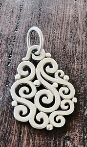 James Avery Retired Sorrento Pendant Sterling Silver NEAT Piece! - Imagen 1 de 3