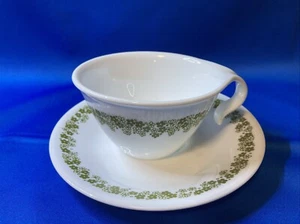 Corelle Spring Blossom grün (Crazy Daisy) Kaffeehaken Griff Tasse & Untertasse EUC - Bild 1 von 5