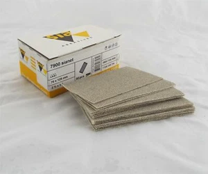 SIA Schleifmittel Schleifstreifen 70 x 125 mm P400 Körnung 50er Pack lang Bett Haken Schlaufe - Bild 1 von 3