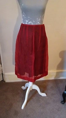 FRENCH CONNECTION stiffened silk skirt RED size 6 (26") waist - Image 1 of 4