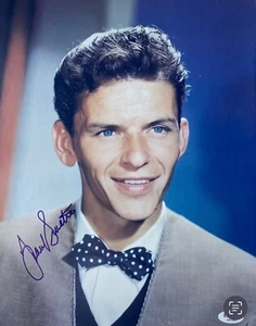 Frank Sinatra Signed 11x14 Photo PSA DNA COA LOA Autograph - Picture 1 of 3