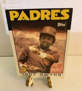 Topps 1986 HOFEr Tony Gwynn # 10  in EX-NM Condition.      P1