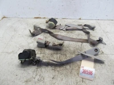 Cinturón de seguridad trasero retractor Mark VIII 1997-1998 hebilla de cinturón de seguridad centro izquierdo Foto 1 de 4