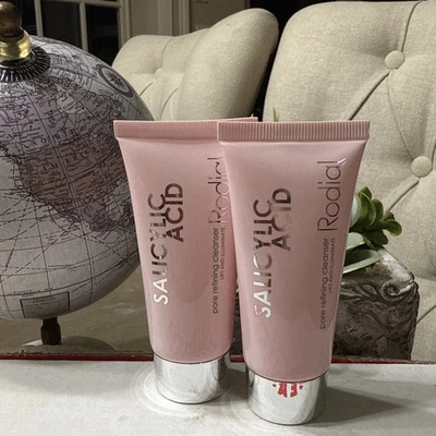 Limpiador en gel de ácido salicílico refinador de poros con diamante rosa 2 RODIAL 0,67 OZ tamaño de viaje Foto 1 de 4