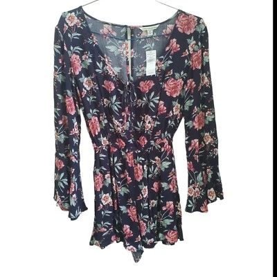 Nuevo con etiquetas Mameluco Floral Manga Larga American Eagle Para Mujer Volantes Manga Campana Talla XS Foto 1 de 4