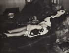 1931/76 photo vintage BRASSAI Paris drogue à opium pipe à fumer femme et chat dormant