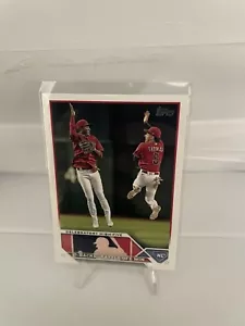 Topps 2023 Series Two Celebratory High-Five D-Backs Rattle Off Win NM #464 - Picture 1 of 1