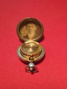 ANTIQUE VICTORIAN EDWARDIAN MONEY SOVEREIGN COIN HOLDER STERLING SILVER PENDANT! - Picture 1 of 16