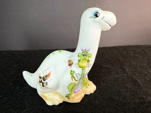 Fenton Gift Shop Crispy Critter White Statin Dino HP by M. Kibbe LE 41 (2025) - Picture 1 of 10