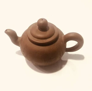 Chinese Yixing Clay (small) Zisha Teapot  with  calligraphy - Picture 1 of 20