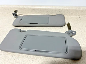 KIA SORENTO 2003 2009 CONJUNTO PARASOL ESPEJO/LUZ FACROTY OEM - Imagen 1 de 4