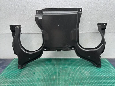 08-18 Mercedes-Benz W204 W212 DEBAJO MOTOR PROTECTOR CONTRA SALPICADURAS TRASERO OEM Foto 1 de 4