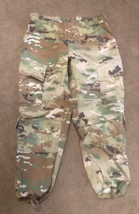 Military ACU PANTS 31 Short Female 31x27 Cargo Camouflage Hot WX Multicam #2154 - Picture 1 of 5