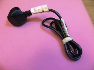 Cable de alimentación fusionado Reino Unido 1363/a enchufe de 3' de largo tipo G, conector tipo 3 clavijas 39M4976 - Imagen 1 de 12